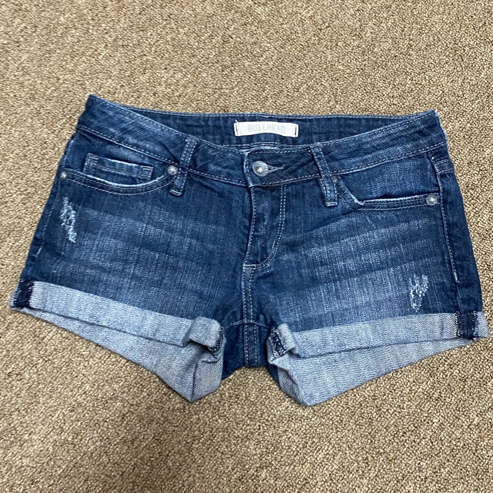 Bullhead Short Shorts